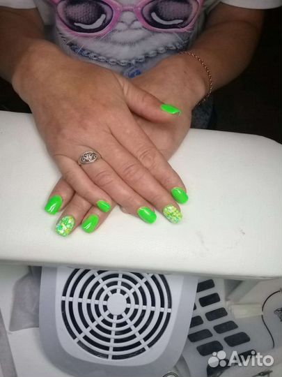 Мастер маникюра