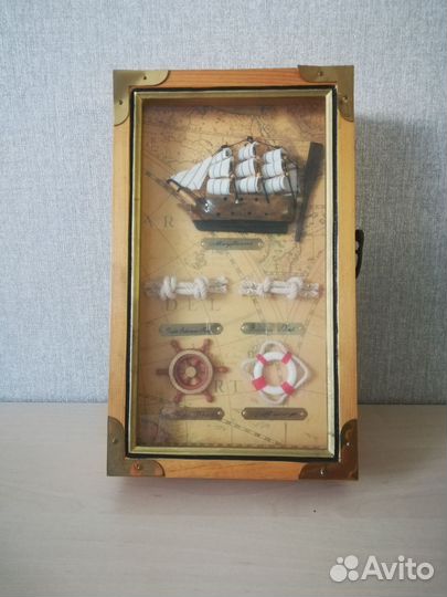 Ключница настенная из дерева