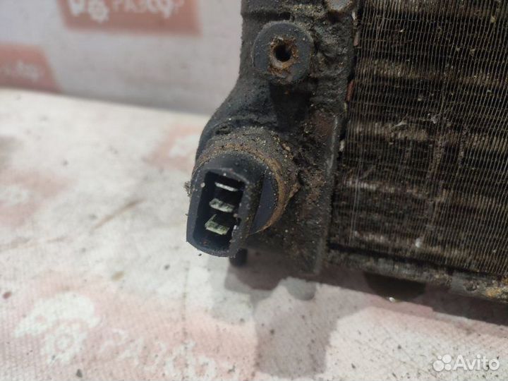 Радиатор двс Volkswagen Passat B3 2E 1993