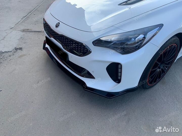 Губа передняя Kia Stinger GT черный глянец