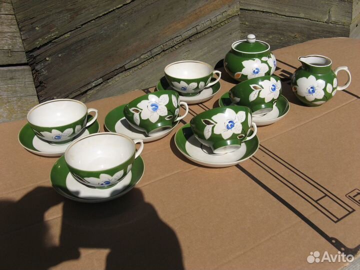 Сервиз дулево СССР. зеленый С цветами