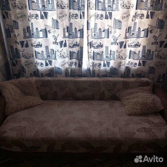 Продам шкафы б/у, диван б/у