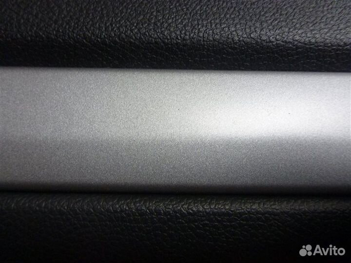 Обшивка двери задняя левая Skoda Octavia 1Z3 BSE