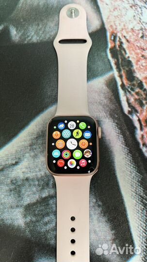 Apple watch se 40mm pink gold