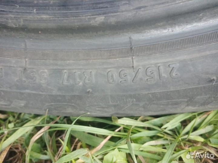 Pirelli Ice Zero 215/50 R17