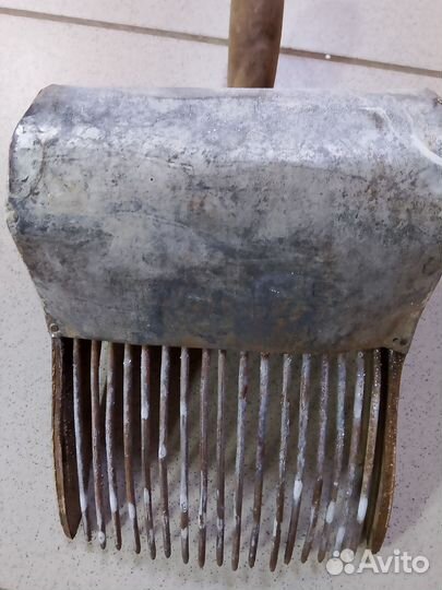 Совок для сбора ягод