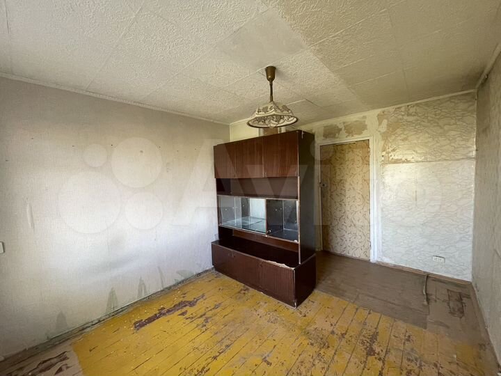 Комната 13,3 м² в > 9-к., 3/5 эт.