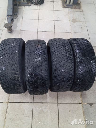 Goodyear UltraGrip 205/55 R16