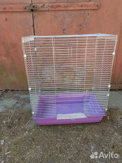 Большая клетка для птиц