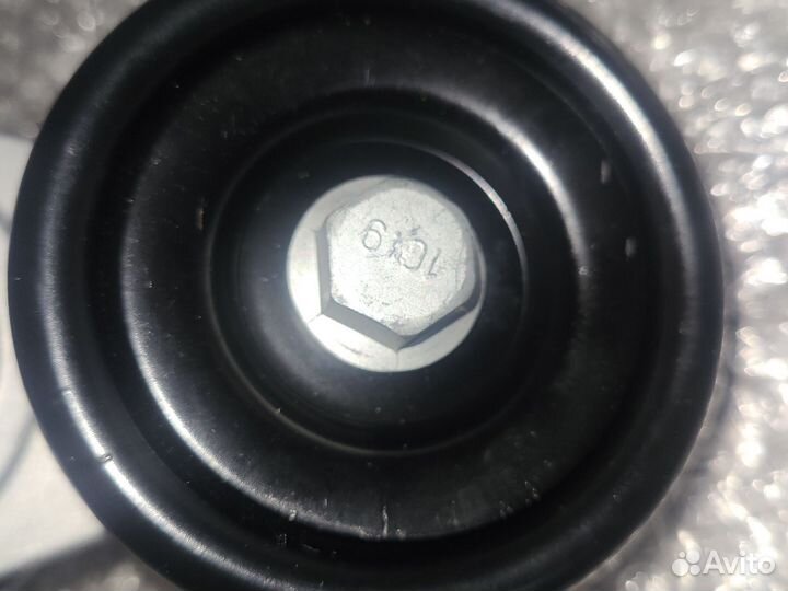 Ролик натяжителя приводного ремня Hyundai Kia