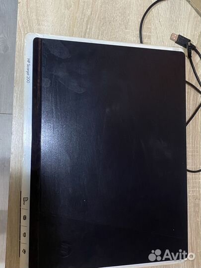 Сканер HP ScanJet 200