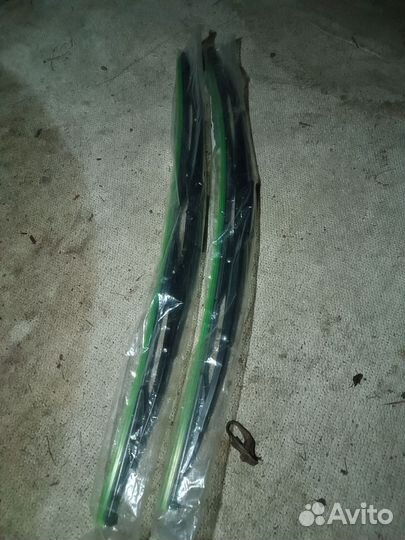 Щетки стеклоочистителя 800 мм 2 шт.под болт