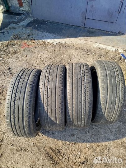 Viatti Strada Asimmetrico V-130 205/55 R16