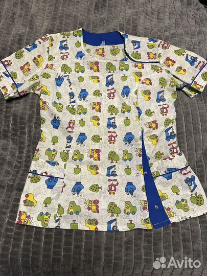 Медицинская кофта