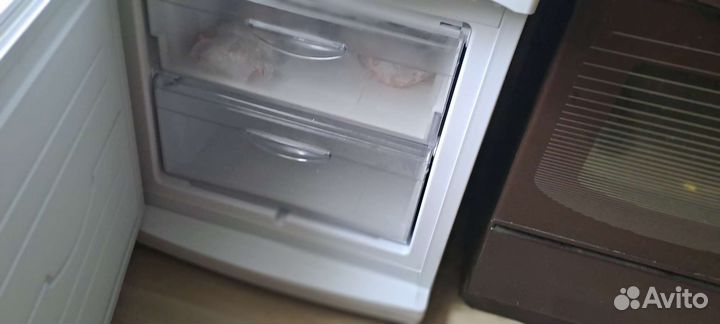 Холодильник Атлант хм-4008-022