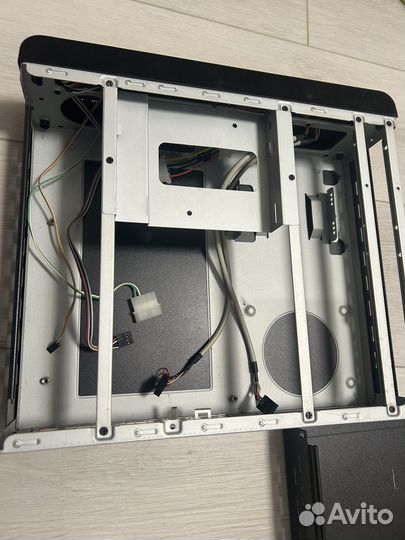 Корпус Mini-ITX PIZ-301 Black