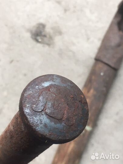 Старая тяпка, кол