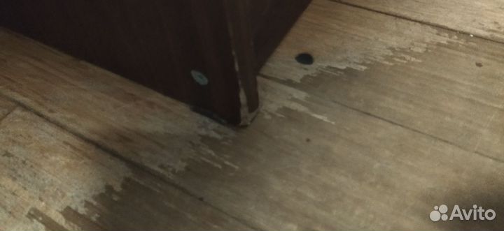 Компьютерный стол