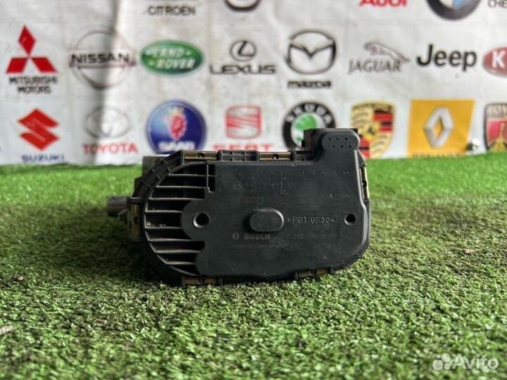 Дроссельная заслонка Mercedes-Benz S-Class W220