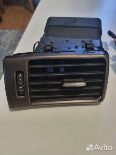 Дефлектор правый и левый от Ауди А6 С5