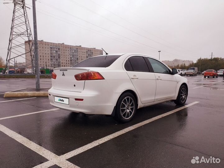Mitsubishi Lancer 1.5 МТ, 2008, 180 000 км