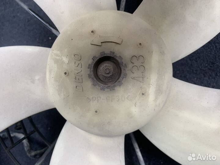 Вентилятор охлаждения двигателя Honda c-rv 3