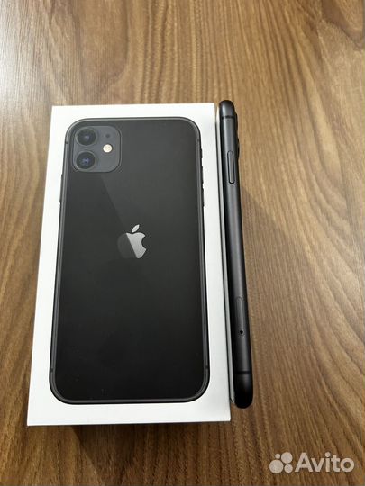 iPhone 11, 64 ГБ