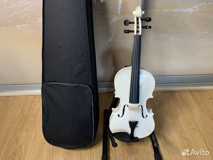 Скрипка для обучения 4/4 белая + мостик