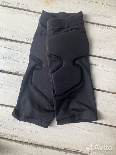 Шорты Oxelo с защитой (для детей 7-9 лет)