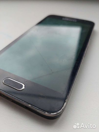 Телефон Samsung galaxy a3 2017