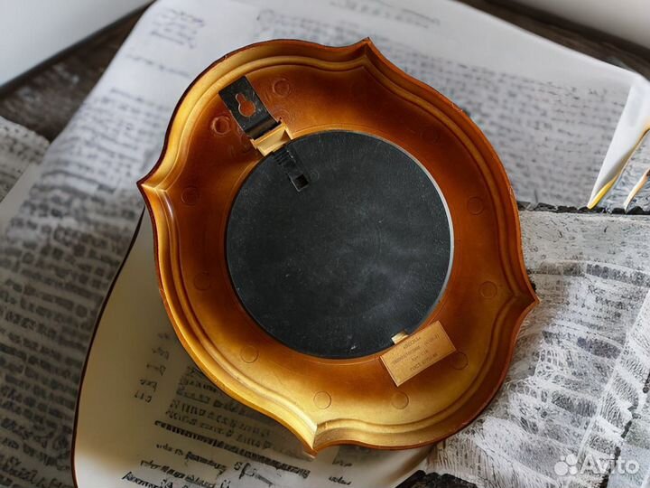 Часы настенные 