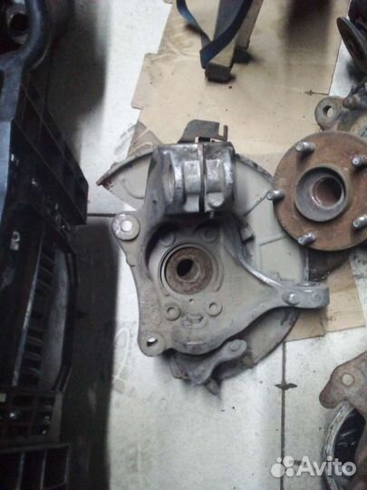 Passat b6 2008г поворотные кулаки