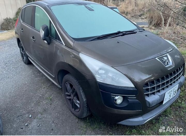 Консоль между сидений Peugeot 3008 C1A 2011