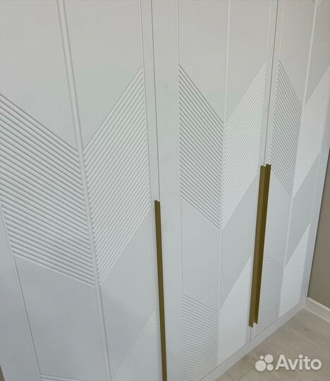 Встраиваемый шкаф