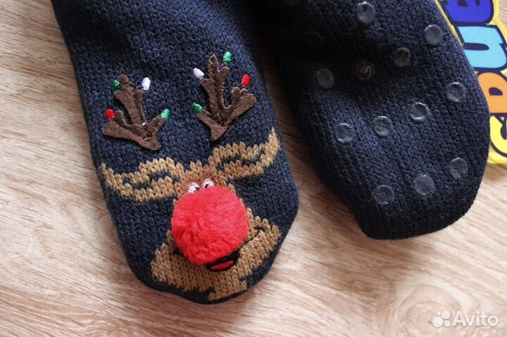 Вязаные новогодние носки-тапочки next