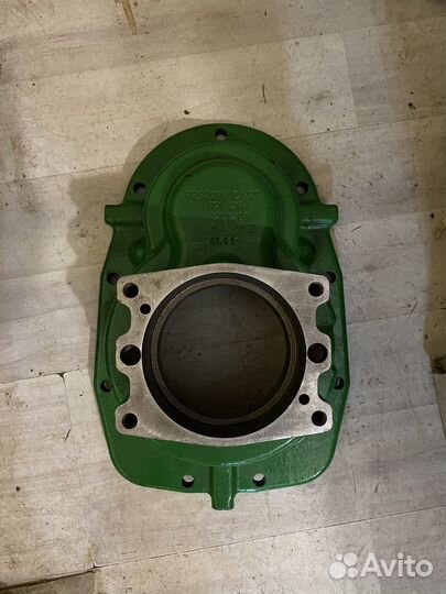 Джон Дир R214264 корпус вом 8335R John Deere