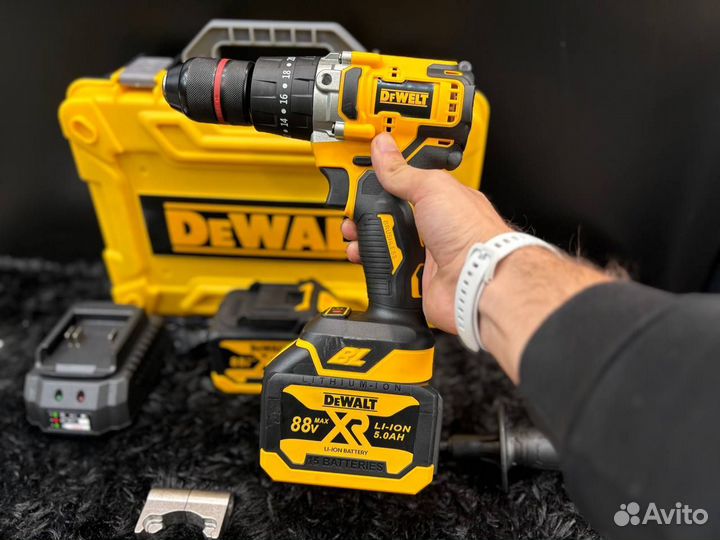 Шуруповерт Ледобур dewalt бесщеточный ударный