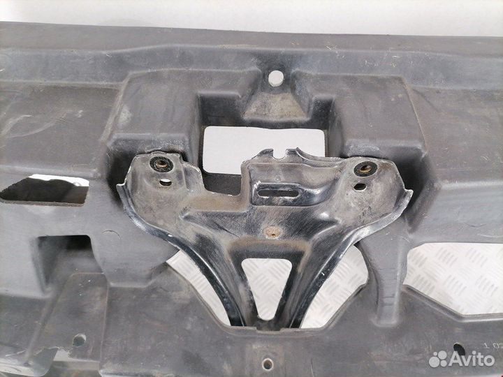 Панель передняя (телевизор) для Volkswagen Golf 4