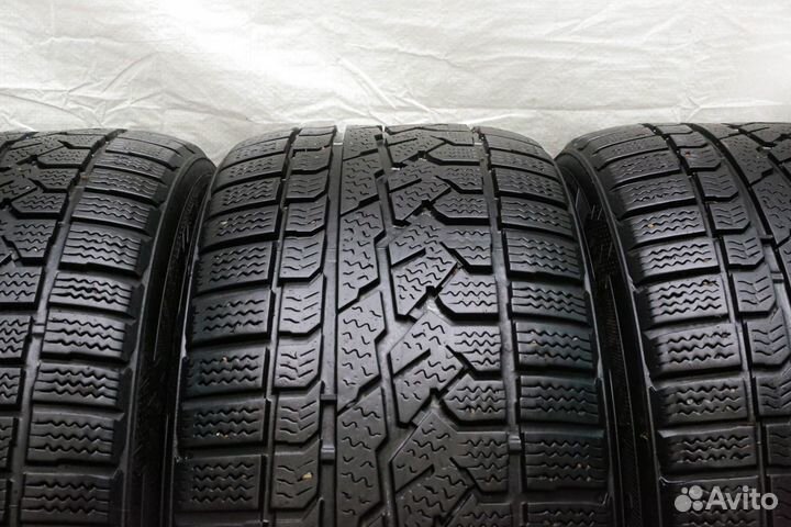 Kumho I'Zen RV Asymmetric 255/50 R19 107V
