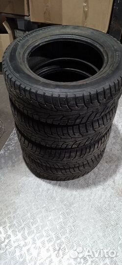 Hankook Winter I'Pike 195/65 R15