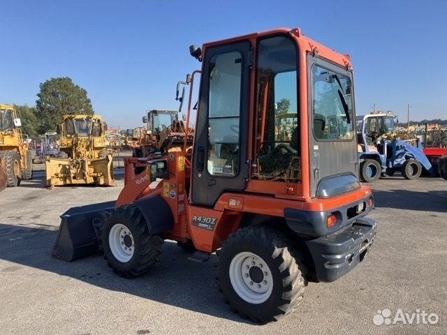 Фронтальный погрузчик KUBOTA R430, 2014