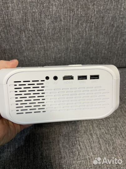 Проектор Hyper Cinema B8