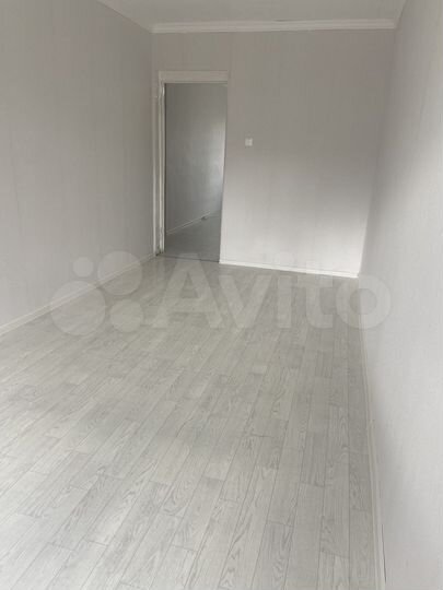 3-к. квартира, 60 м², 1/2 эт.