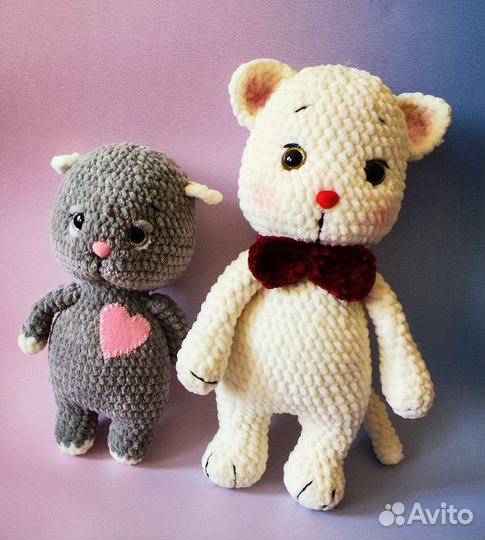 Вязаные игрушки Коты Собаки