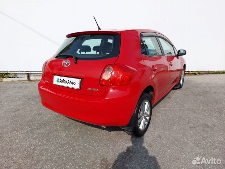 Toyota Auris 1.6 МТ, 2009, 163 000 км