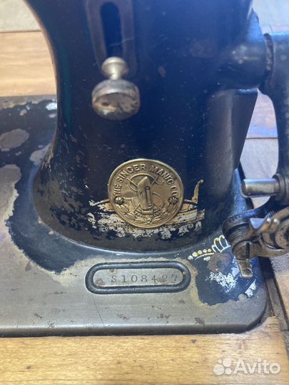 Швейная машинка singer