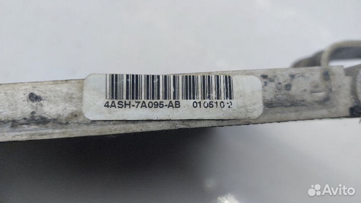 Радиатор масляный Nissan Armada 5.6 2010