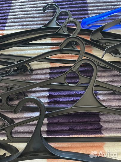 Вешалки плечики