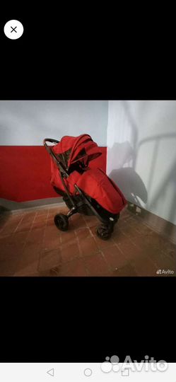 Прогулочная коляска