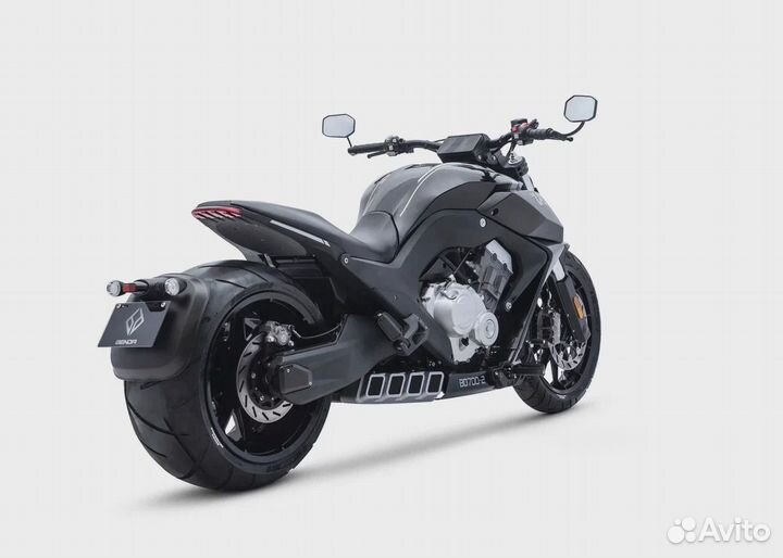 Мотоцикл Benda LFC 700